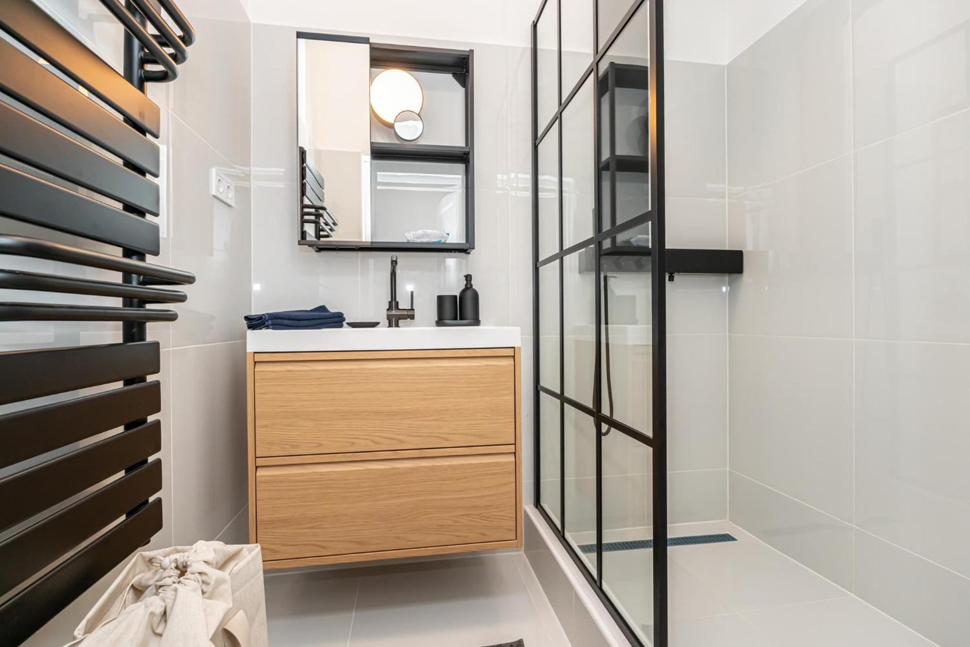 Gozsdu Court Le Noir Apartment Budapest
